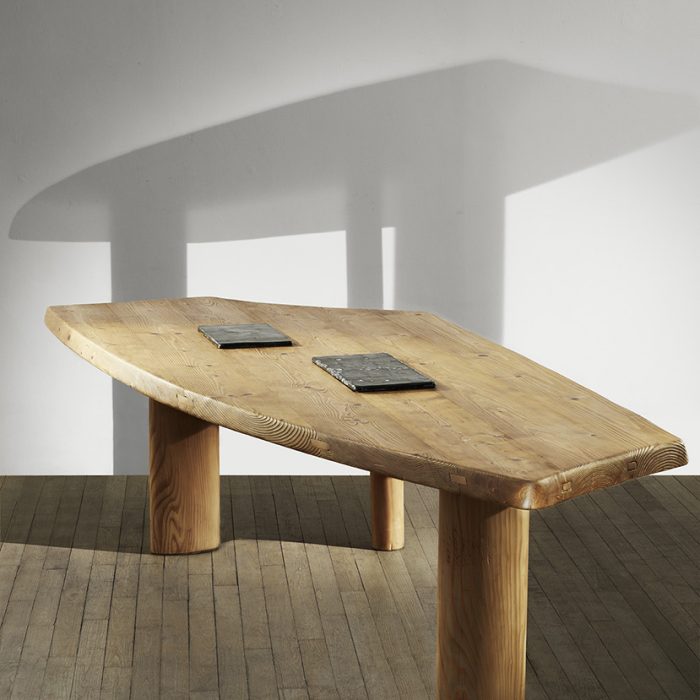 pierre-jeanneret-une-table-marie-clerin-01